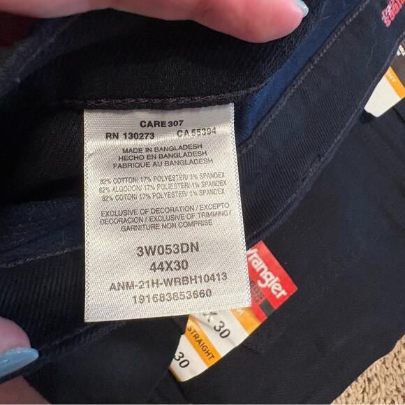 NWT Wrangler RIGGS Workwear Insulated Utility Work Pant Navy Size 44 x 30 - Picture 6 of 7